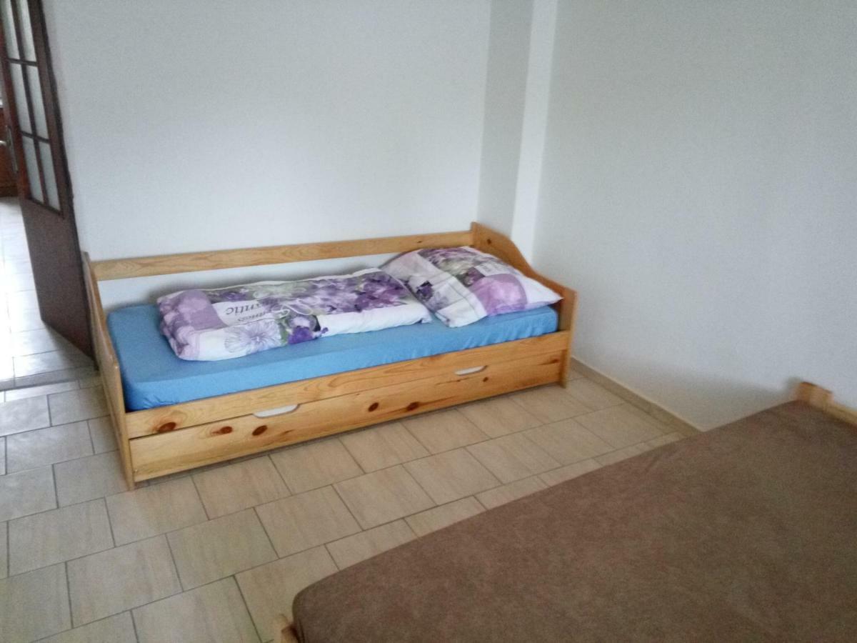 Apartman Suchdol Bujanov Exterior foto