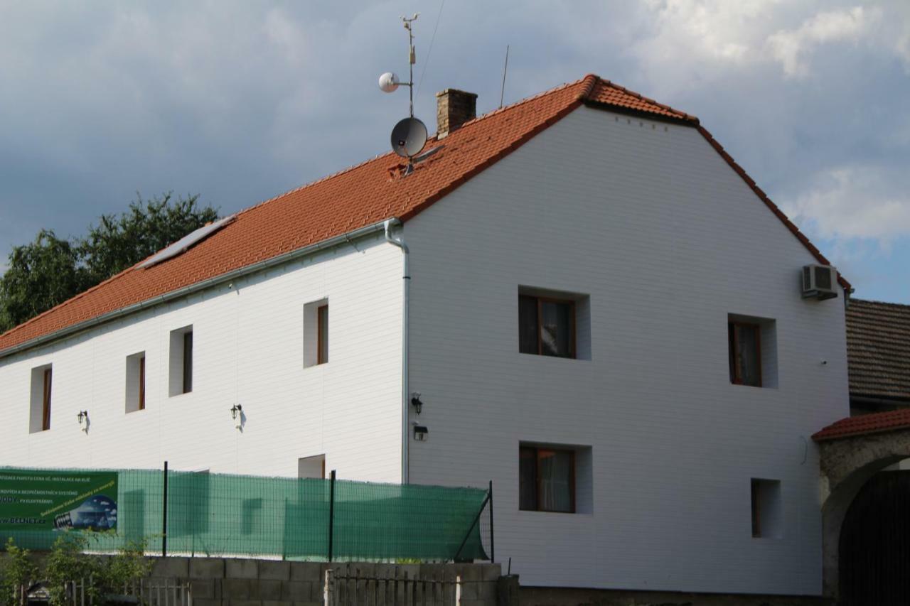 Apartman Suchdol Bujanov Exterior foto