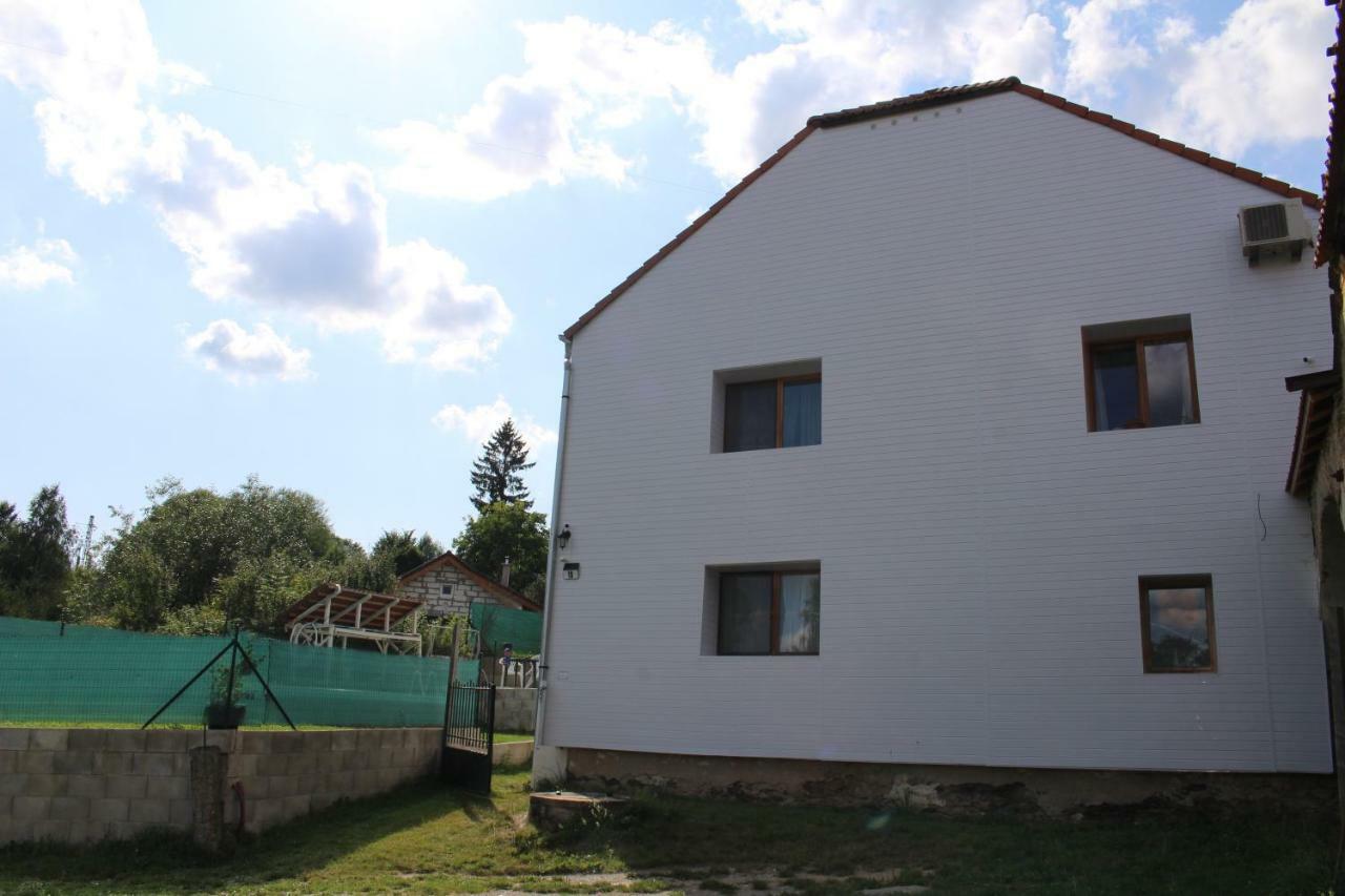 Apartman Suchdol Bujanov Exterior foto